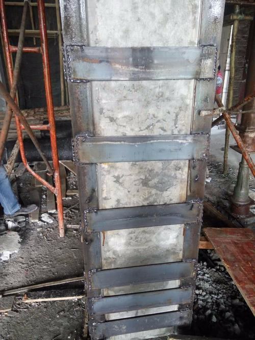 選用環氧樹脂膠粘鋼膠做粘鋼加固應留意的工程施工常見問題